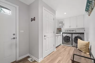 5255 Suffield Terrace, Skokie, IL 60077 - Photo 23