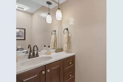 19W107 Avenue Normandy N, Oak Brook, IL 60523 - Photo 13