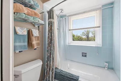 19W107 Avenue Normandy N, Oak Brook, IL 60523 - Photo 27