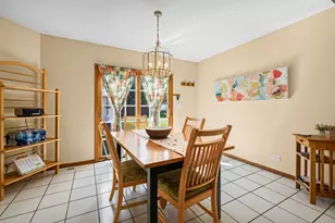 1852 Suffolk Ave, Westchester, IL 60154 - Photo 9