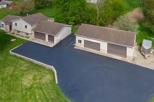 36851 N Kerwin Ln, Ingleside, IL 60041 - Photo 37
