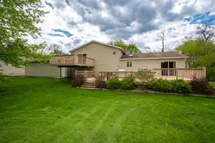 36851 N Kerwin Ln, Ingleside, IL 60041 - Photo 31