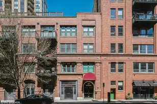 420 W Ontario St, Chicago, IL 60610 - Photo 1