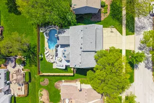 384 Du Pahze St, Naperville, IL 60565 - Photo 35