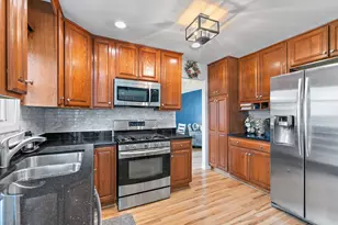 1041 N Cardinal Dr, Palatine, IL 60074 - Photo 11