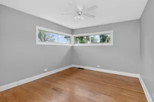 1125 Suffolk Ave, Westchester, IL 60154 - Photo 7