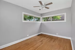1125 Suffolk Ave, Westchester, IL 60154 - Photo 15