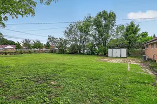 1125 Suffolk Ave, Westchester, IL 60154 - Photo 17