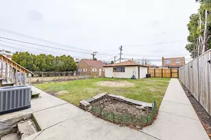 3938 W 66th Pl, Chicago, IL 60629 - Photo 21