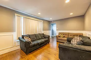 3938 W 66th Pl, Chicago, IL 60629 - Photo 15