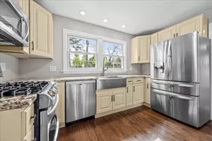 1541 Wilmot Rd, Deerfield, IL 60015 - Photo 11