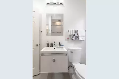 5028 N California Avenue #1, Chicago, IL 60625 - Photo 9