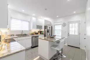 5028 N California Ave, Chicago, IL 60625 - Photo 5