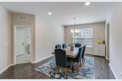 1612 Bur Oak Drive, Hoffman Estates, IL 60192 - Photo 15