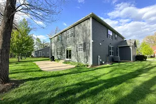 1612 Bur Oak Dr, Hoffman Estates, IL 60192 - Photo 45