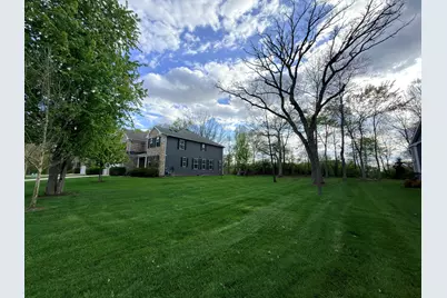 1612 Bur Oak Drive, Hoffman Estates, IL 60192 - Photo 5