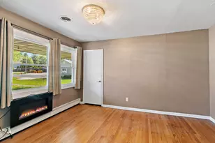 3415 Venice Ave, McHenry, IL 60050 - Photo 3