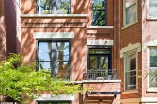 908 W Webster Ave, Chicago, IL 60614 - Photo 1