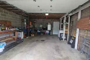 9301 S Spaulding Ave, Evergreen Park, IL 60805 - Photo 17