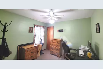 9301 S Spaulding Avenue, Evergreen Park, IL 60805 - Photo 7