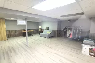 9301 S Spaulding Ave, Evergreen Park, IL 60805 - Photo 11