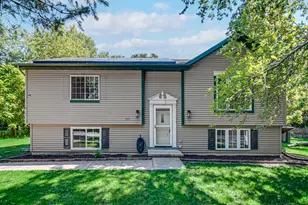 7192 E 2nd St, Sun River Terrace, IL 60964 - Photo 1