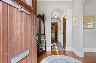 9814 S Hoyne Ave, Chicago, IL 60643 - Photo 3