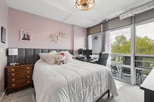 1610 W Fullerton Ave, Chicago, IL 60614 - Photo 9