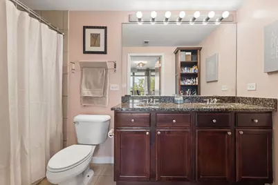 1610 W Fullerton Avenue #412, Chicago, IL 60614 - Photo 11