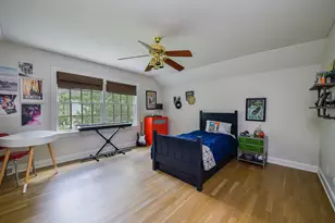 707 Gary Ct, Wheaton, IL 60187 - Photo 23