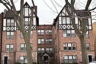 2641 W Estes Ave, Chicago, IL 60645 - Photo 1