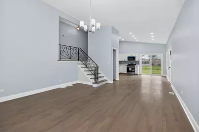 15 W 56th Street, Westmont, IL 60559 - Photo 3