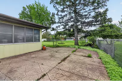 15 W 56th Street, Westmont, IL 60559 - Photo 13