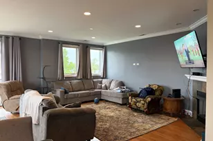 3465 S Lituanica St, Chicago, IL 60608 - Photo 5