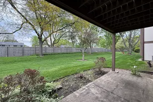 2610 Northampton Dr, Rolling Meadows, IL 60008 - Photo 29