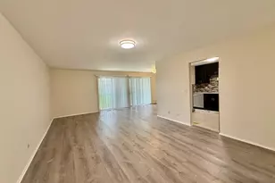 2610 Northampton Dr, Rolling Meadows, IL 60008 - Photo 3