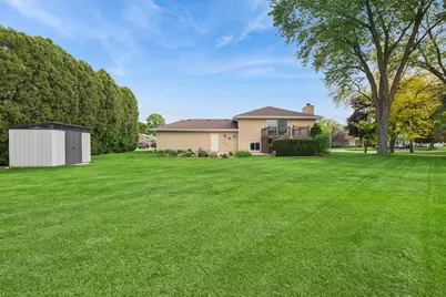2481 Chatham Road, Aurora, IL 60506 - Photo 21