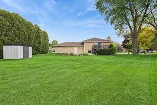 2481 Chatham Rd, Aurora, IL 60506 - Photo 21