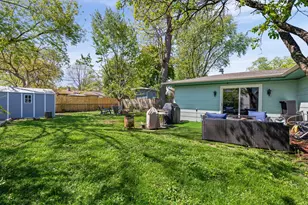 1011 Beverly Dr, Wheeling, IL 60090 - Photo 23