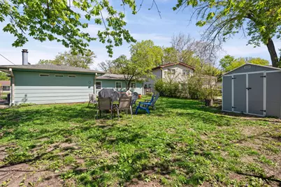 1011 Beverly Drive, Wheeling, IL 60090 - Photo 25