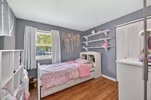 1723 Hartmann Dr, Schaumburg, IL 60193 - Photo 21