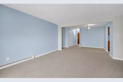 138 E Bailey Road #M, Naperville, IL 60565 - Photo 3