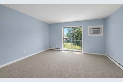 138 E Bailey Road #M, Naperville, IL 60565 - Photo 7