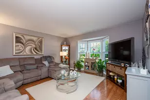 541 N 4th Ave, Addison, IL 60101 - Photo 3