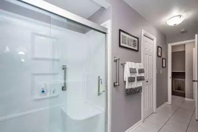 541 N 4th Avenue, Addison, IL 60101 - Photo 5