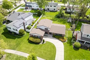 1527 S Chesterfield Dr, Arlington Heights, IL 60005 - Photo 23