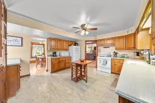 204 N West St, Earlville, IL 60518 - Photo 13
