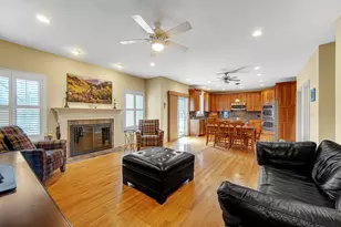 445 S Maple St, Itasca, IL 60143 - Photo 9