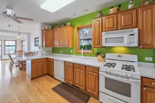 140 Eagle Point Rd, Fox Lake, IL 60020 - Photo 23