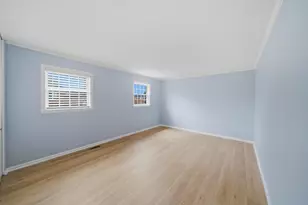 2138 Rugen Rd, Glenview, IL 60026 - Photo 17